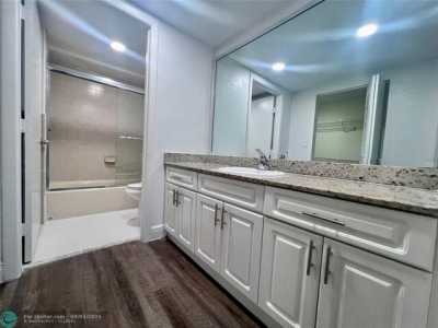 Home For Rent in North Miami Beach, Florida