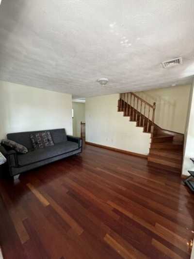 Home For Rent in Everett, Massachusetts