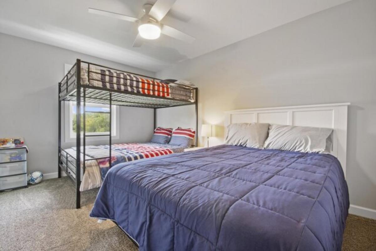 Picture of Home For Sale in Fontana, Wisconsin, United States