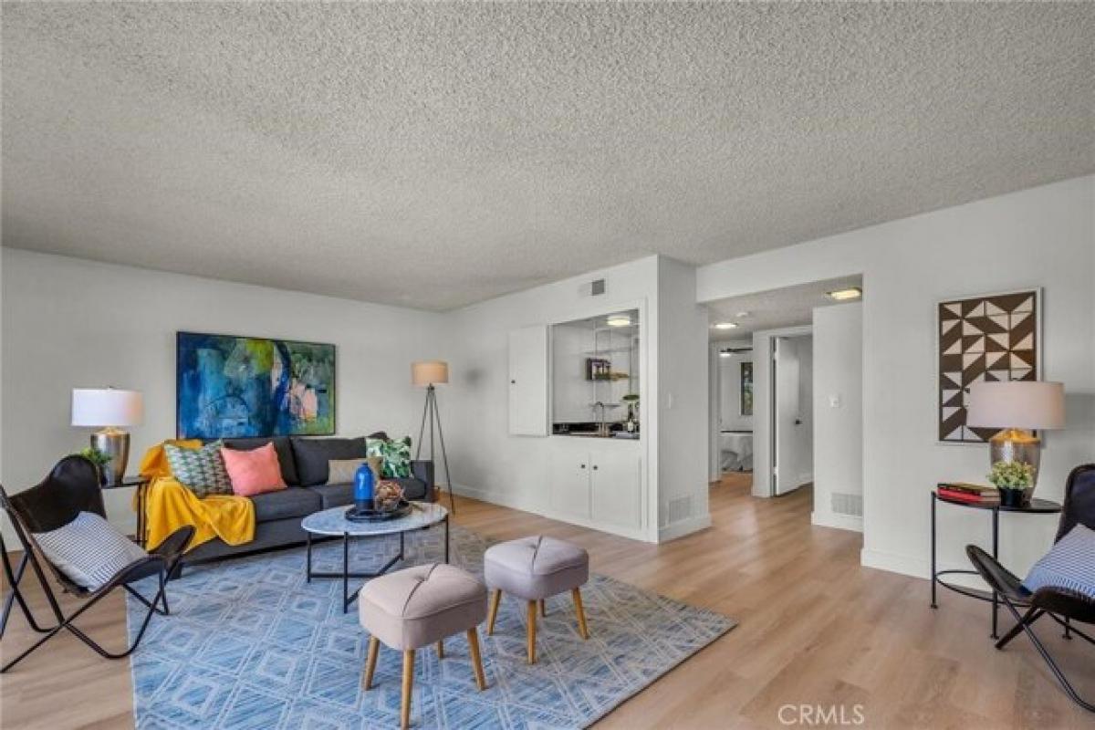 Picture of Home For Sale in Torrance, California, United States