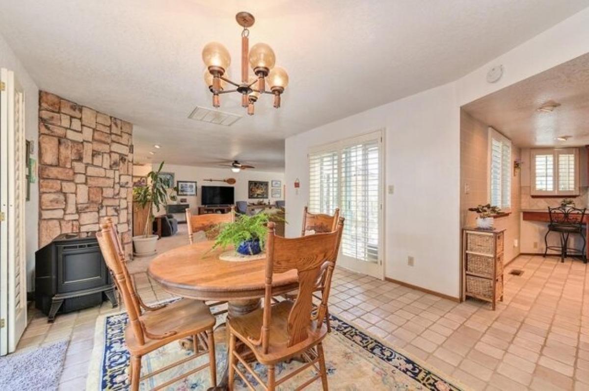 Picture of Home For Sale in Applegate, California, United States