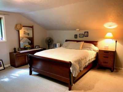 Home For Sale in Houghton Lake, Michigan