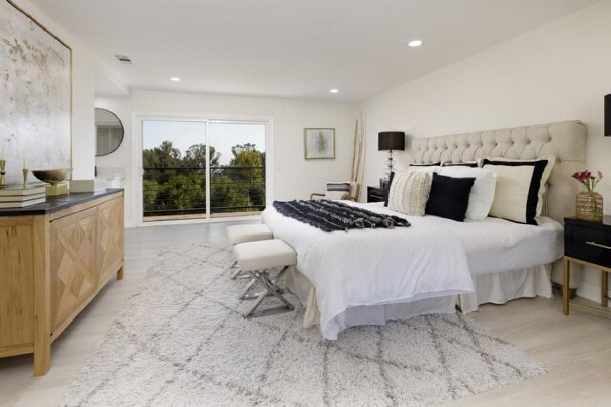Picture of Home For Sale in Santa Barbara, California, United States