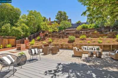 Home For Sale in Walnut Creek, California