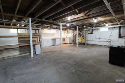 Home For Sale in Closter, New Jersey