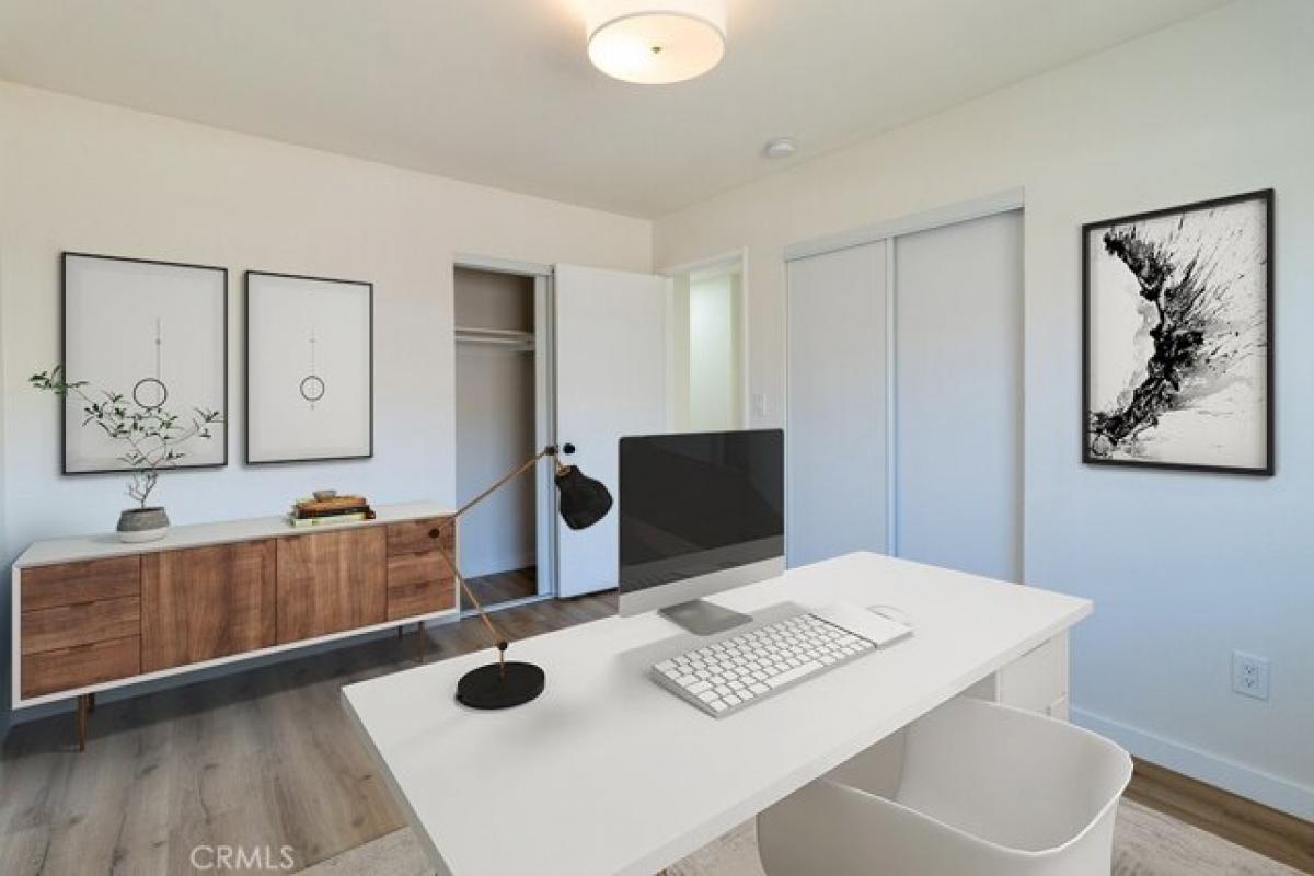 Picture of Home For Sale in Oxnard, California, United States