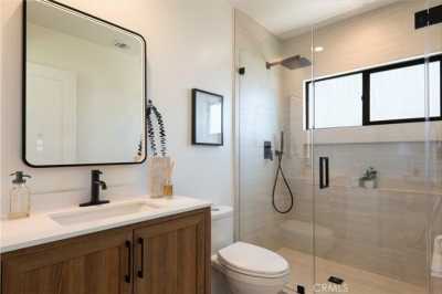 Home For Sale in Granada Hills, California