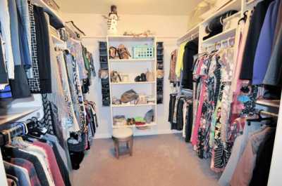 Home For Sale in Muskego, Wisconsin