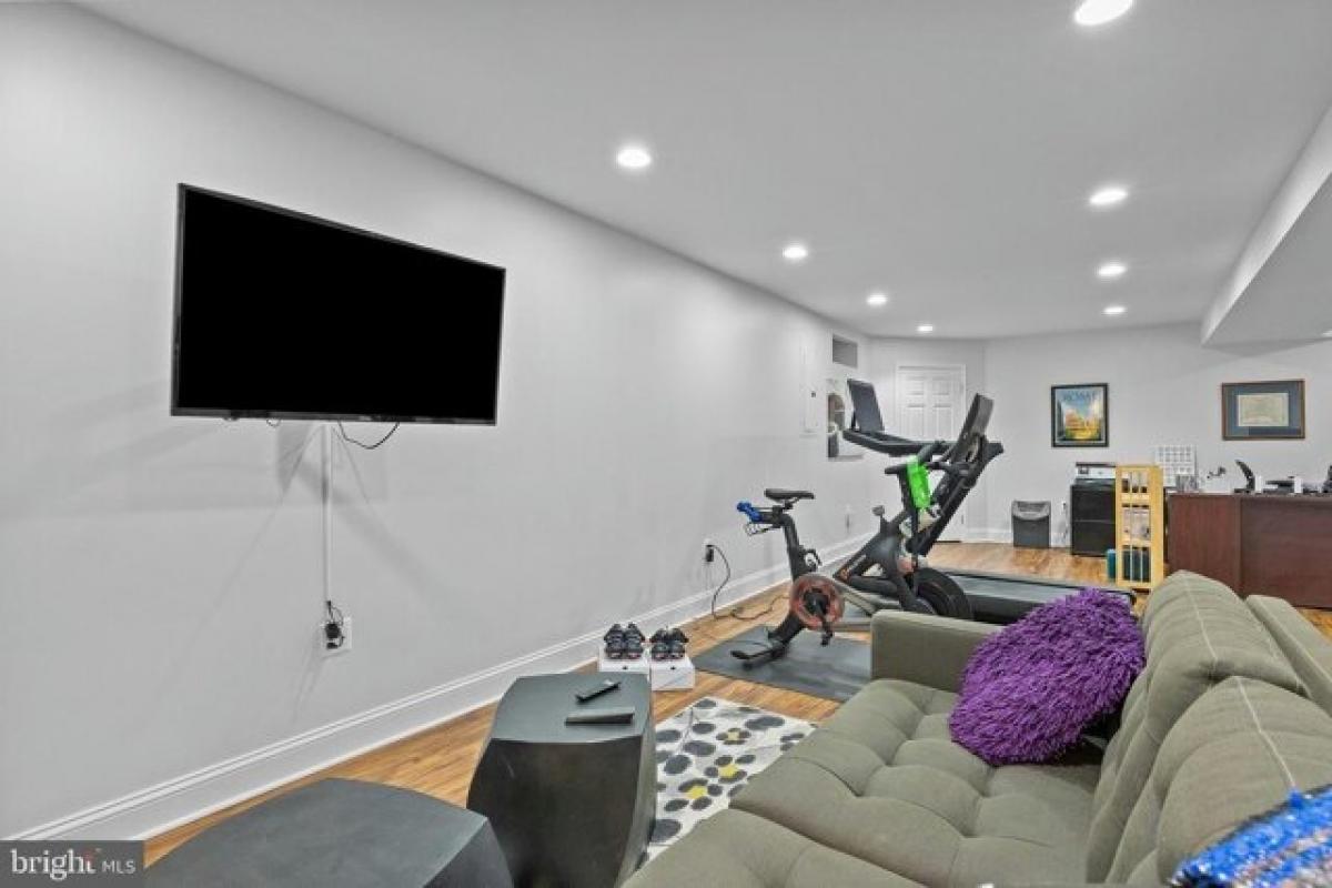 Picture of Home For Sale in Ambler, Pennsylvania, United States