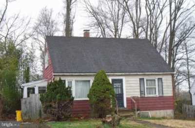 Home For Sale in Pikesville, Maryland