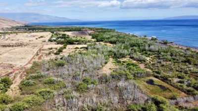 Residential Land For Sale in Lahaina, Hawaii