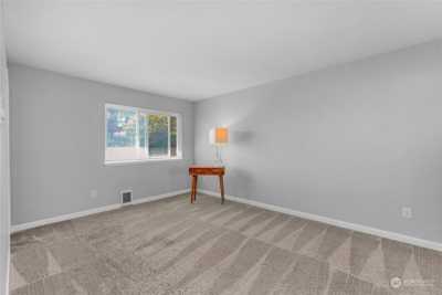 Home For Sale in Everett, Washington