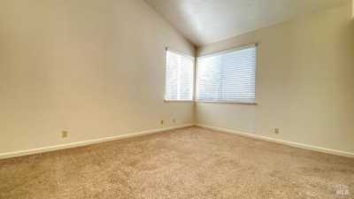 Home For Sale in Suisun City, California