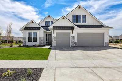 Home For Sale in Kuna, Idaho