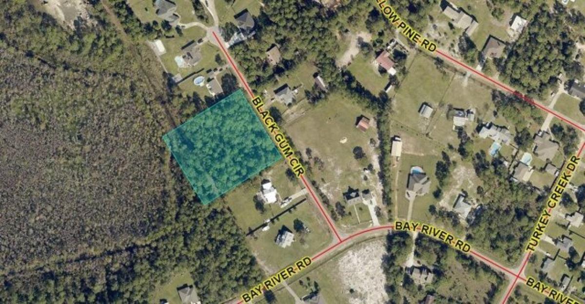 Picture of Residential Land For Sale in Navarre, Florida, United States