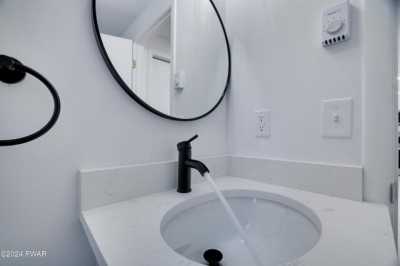 Home For Sale in Dingmans Ferry, Pennsylvania