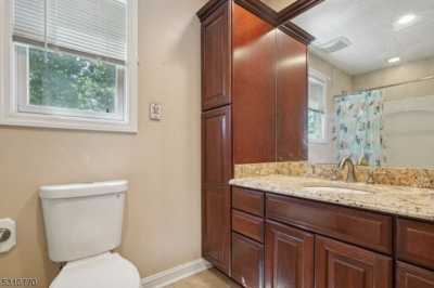 Home For Sale in Springfield, New Jersey