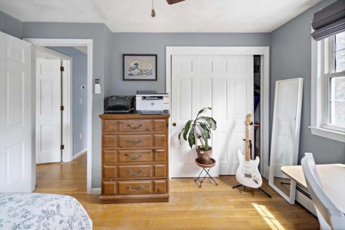 Picture of Home For Sale in North Reading, Massachusetts, United States