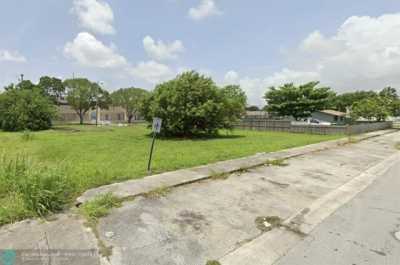 Residential Land For Sale in Homestead, Florida