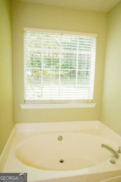 Home For Sale in Locust Grove, Georgia