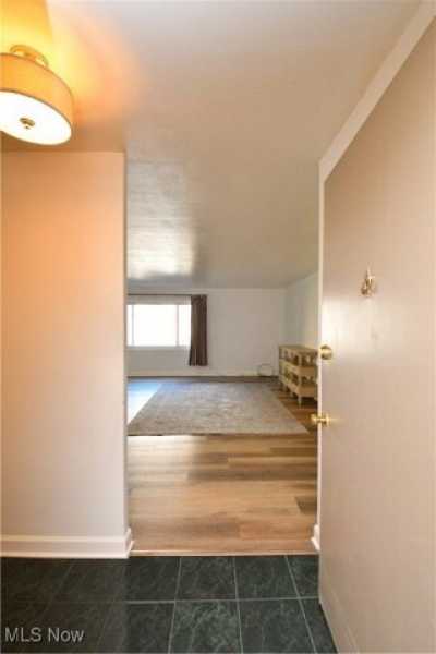 Home For Sale in Shaker Heights, Ohio