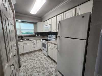 Home For Rent in Metairie, Louisiana