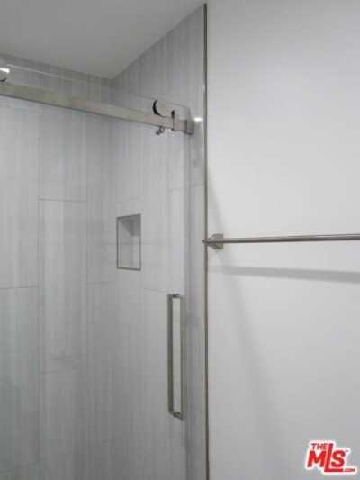 Home For Rent in Winnetka, California