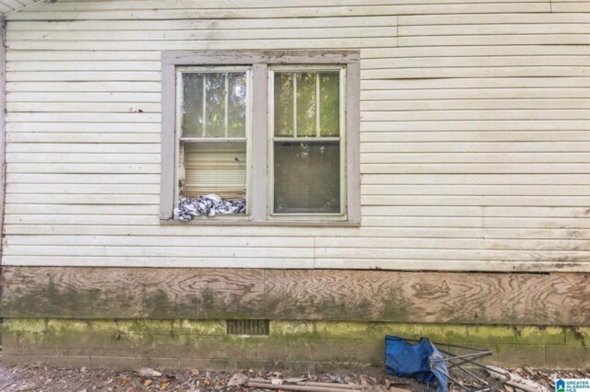 Picture of Home For Sale in Gadsden, Alabama, United States