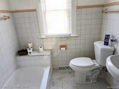 Home For Sale in River Rouge, Michigan