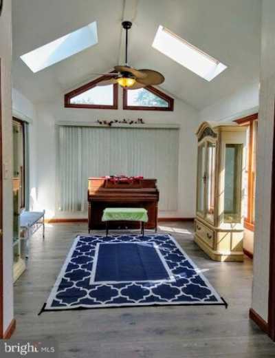 Home For Sale in Warminster, Pennsylvania