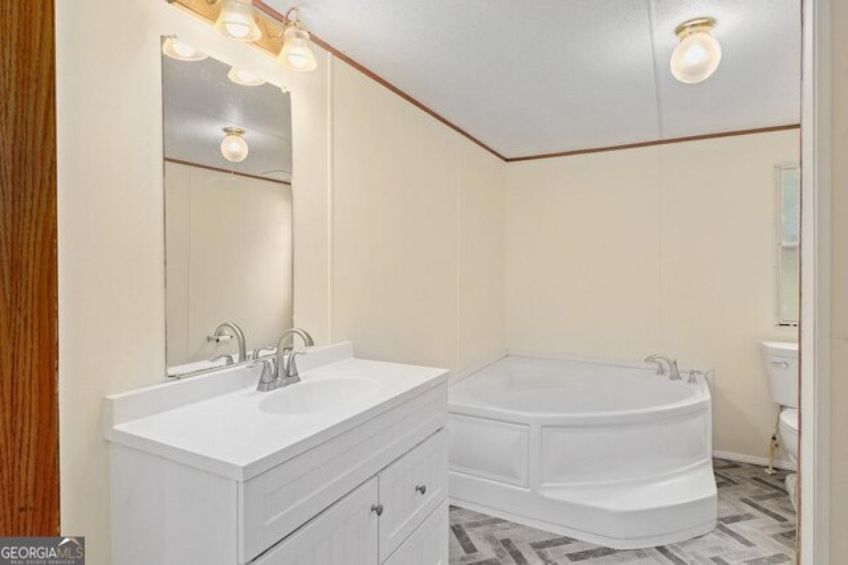 Picture of Home For Sale in Springfield, Georgia, United States