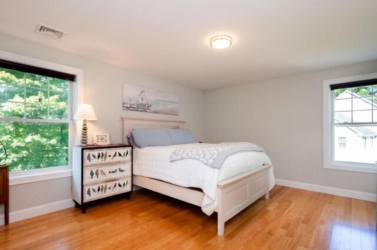 Picture of Home For Sale in Northwood, New Hampshire, United States