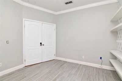 Home For Sale in Lake Mary, Florida