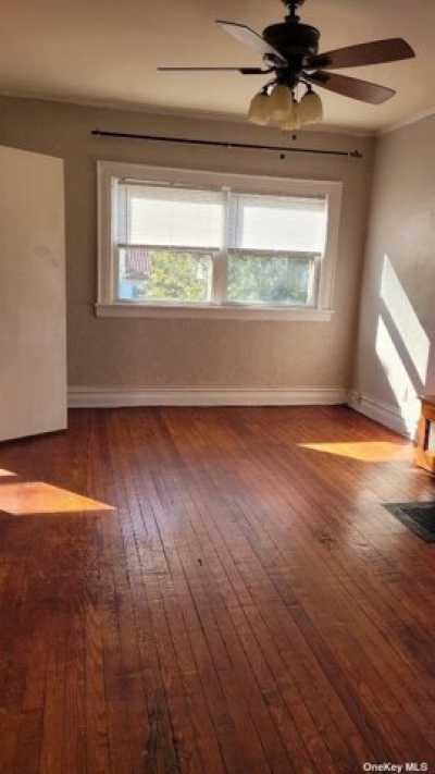 Apartment For Rent in Long Beach, New York