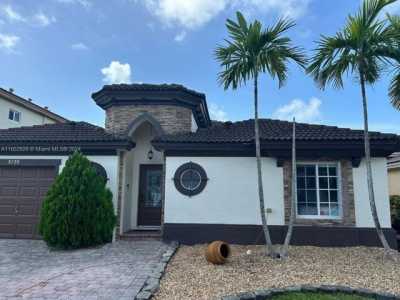 Home For Sale in Cutler Bay, Florida