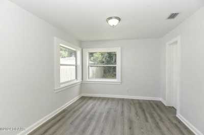 Home For Sale in Holly Hill, Florida