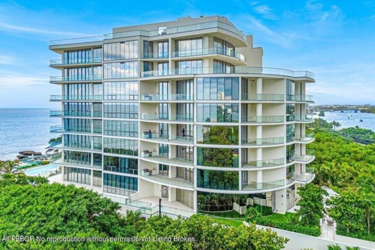 Picture of Home For Sale in Tequesta, Florida, United States