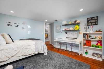 Home For Sale in Larchmont, New York