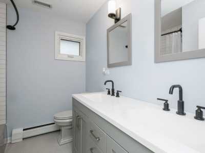 Home For Rent in Addison, Illinois