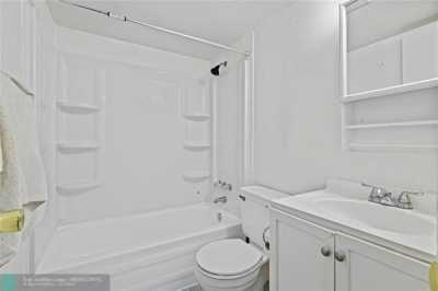 Home For Rent in Davie, Florida