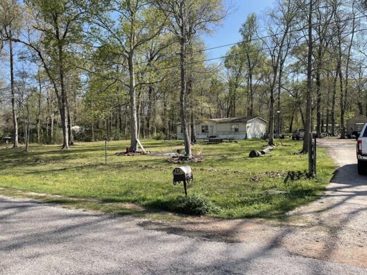 Picture of Home For Sale in Dayton, Texas, United States
