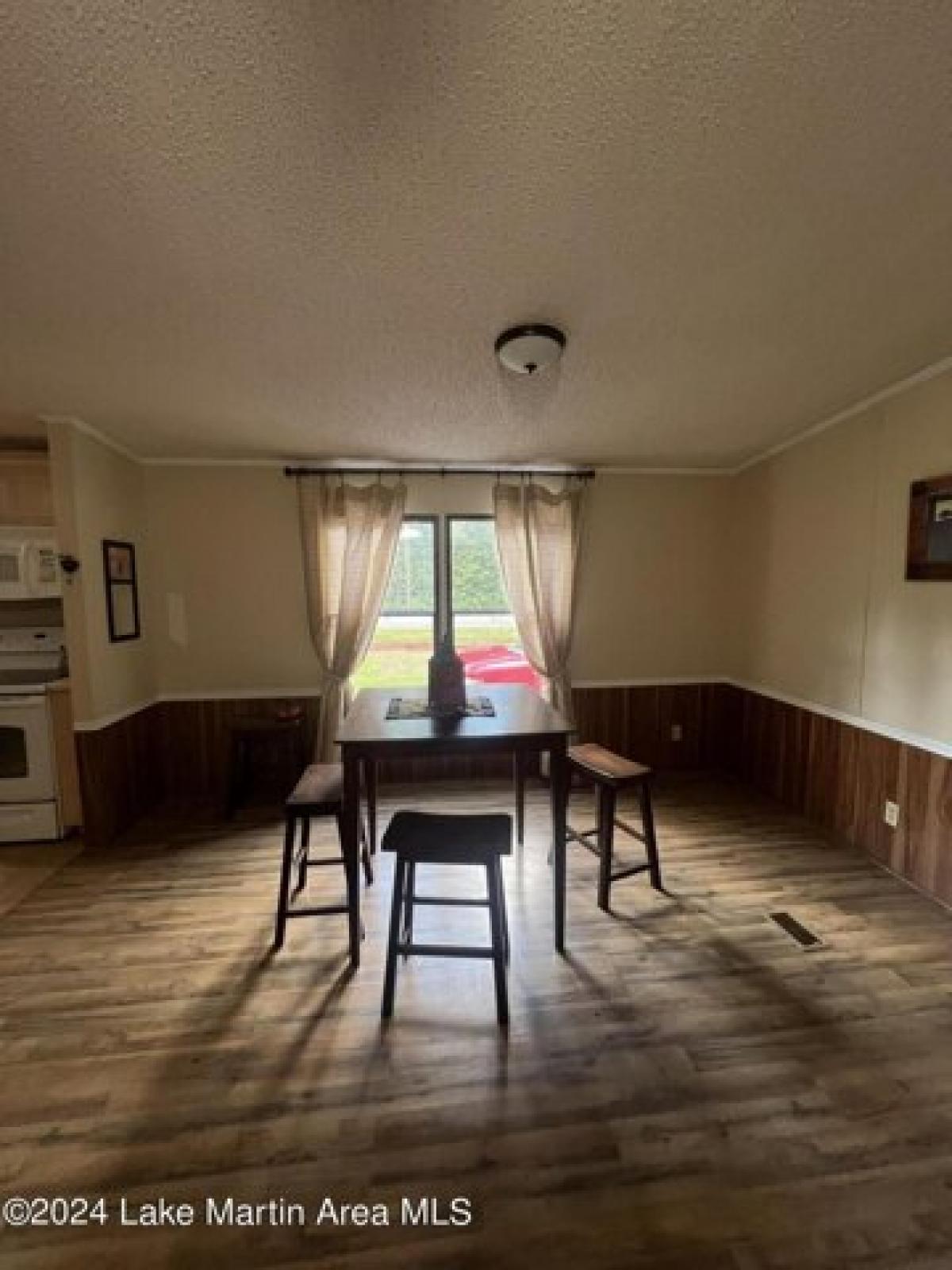 Picture of Home For Sale in Dadeville, Alabama, United States