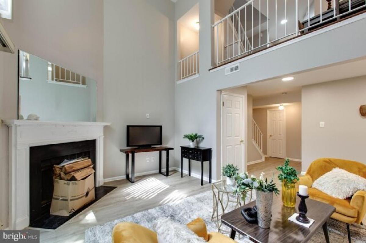 Picture of Home For Sale in Jessup, Maryland, United States