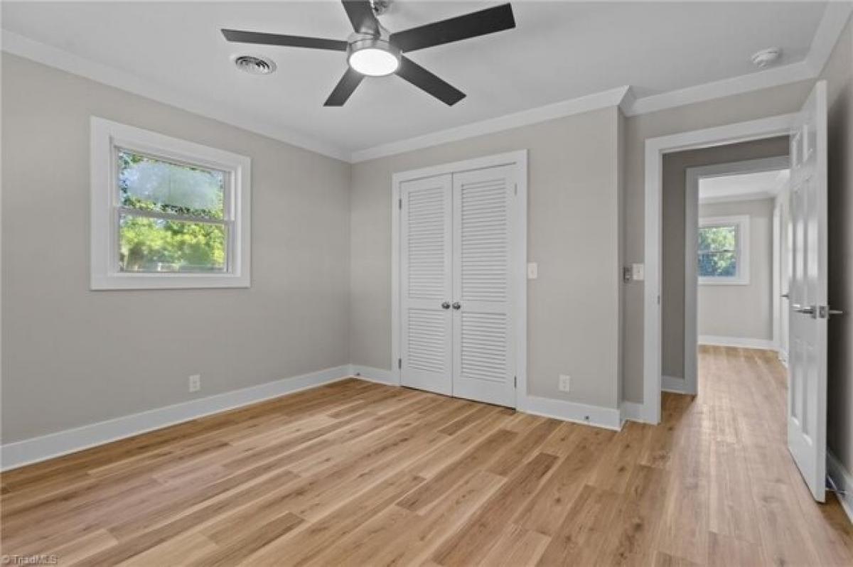 Picture of Home For Sale in King, North Carolina, United States