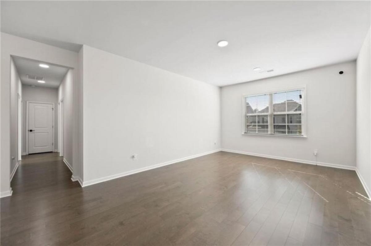 Picture of Home For Sale in Buford, Georgia, United States