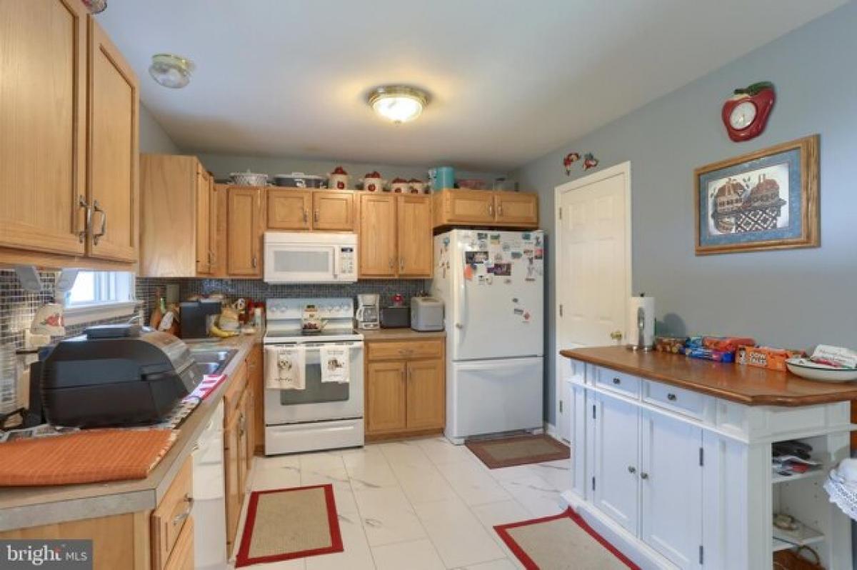 Picture of Home For Sale in Myerstown, Pennsylvania, United States