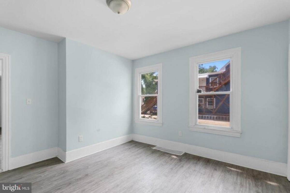 Picture of Home For Sale in Millville, New Jersey, United States