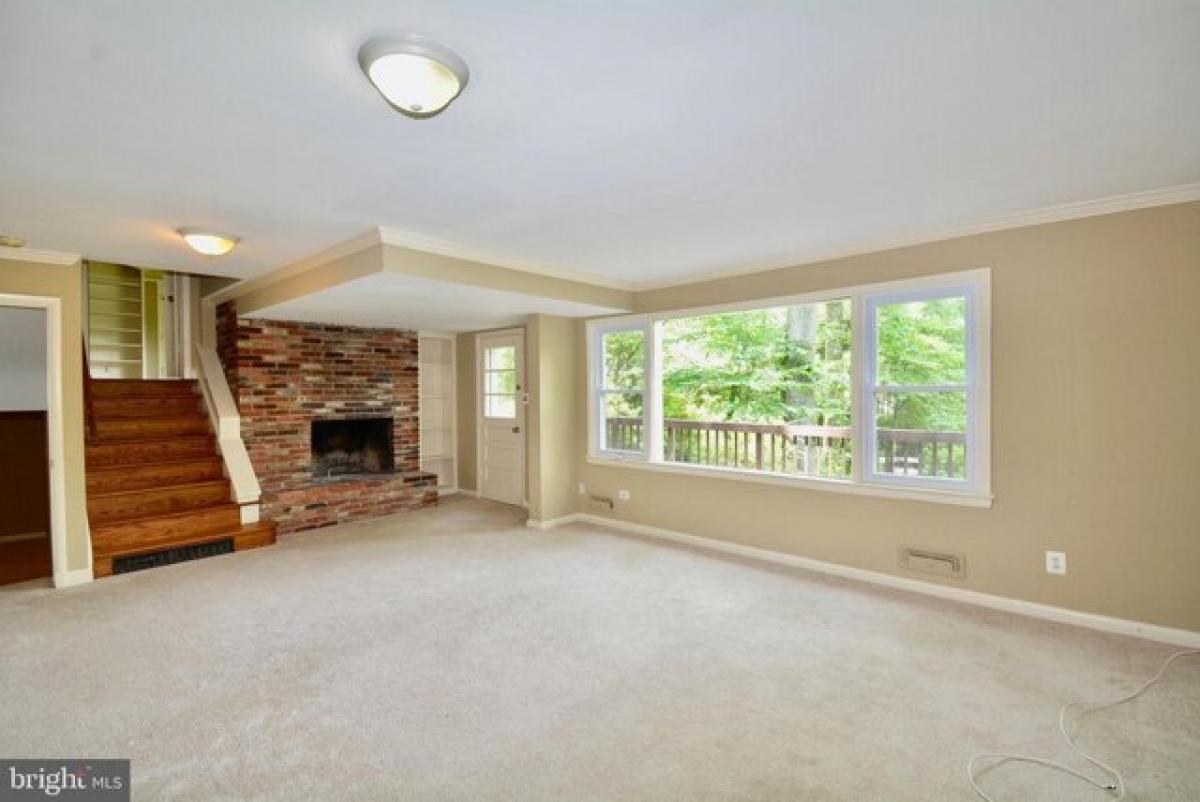 Picture of Home For Sale in Falls Church, Virginia, United States