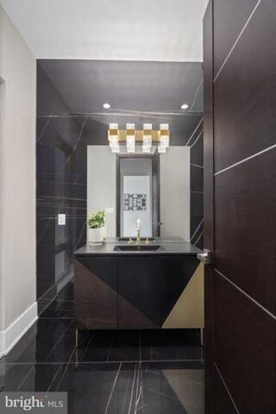 Home For Sale in Vienna, Virginia