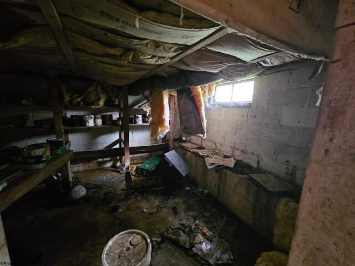 Picture of Home For Sale in Charleston, West Virginia, United States